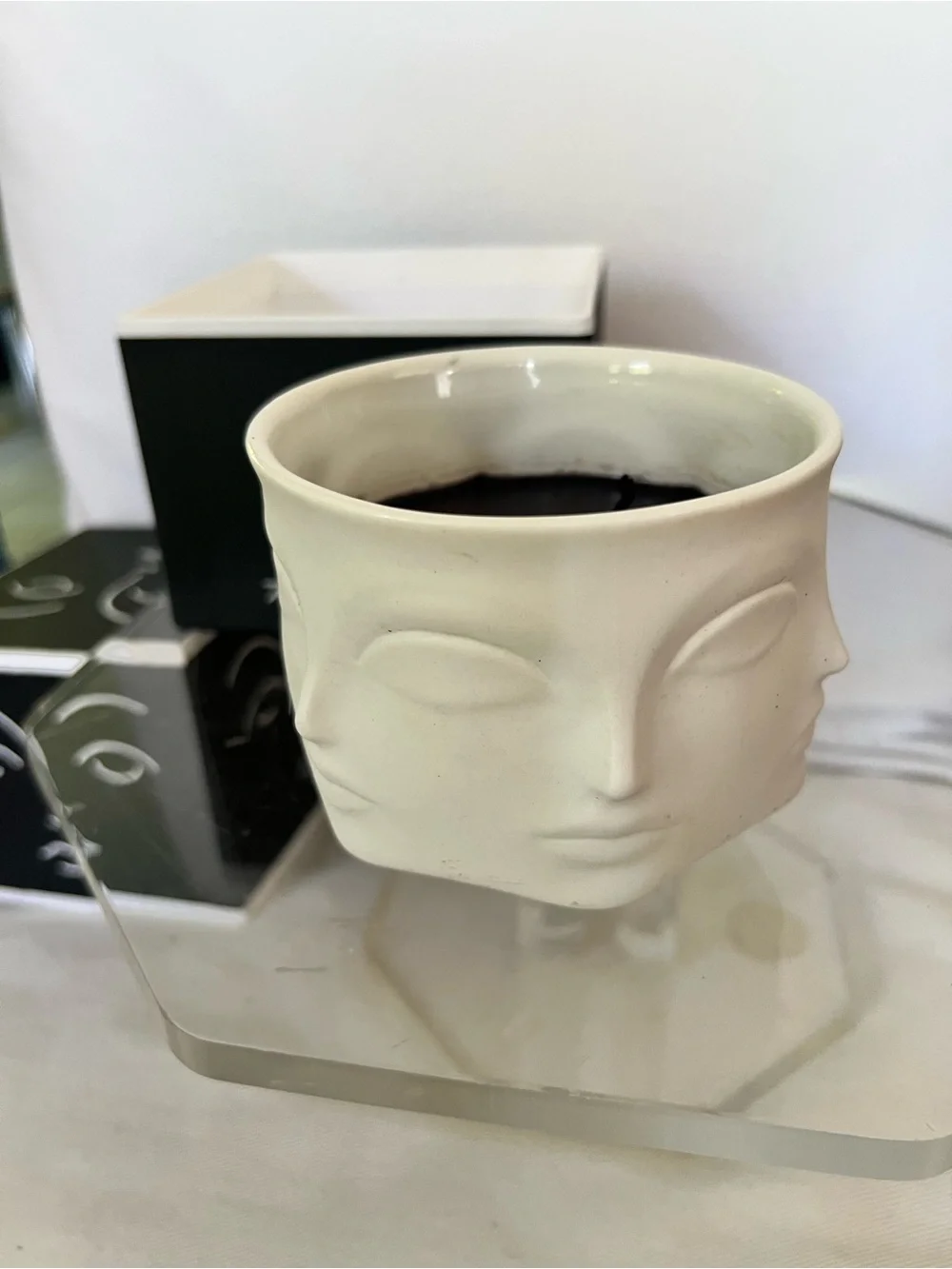 Jonathan Adler Muse Noir candle matte porcelain vessel in original box sampled